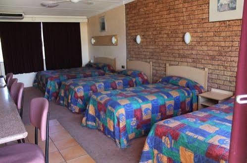 Nandewar Motor Inn Narrabri Exterior foto